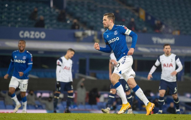 主队并没有 主队并没有